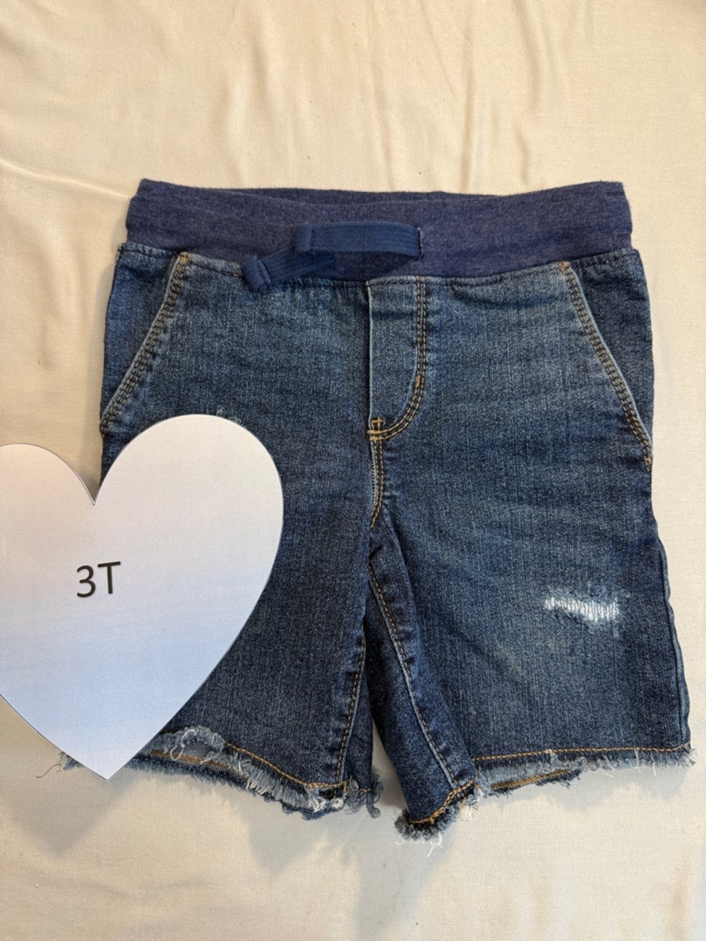 OshKosh B'gosh - denim pull on gender neutral shorts. Size 3T